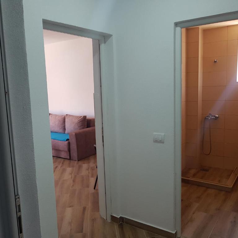 Marovac apartmani Velika Plaža - Suite with Balcony - 17