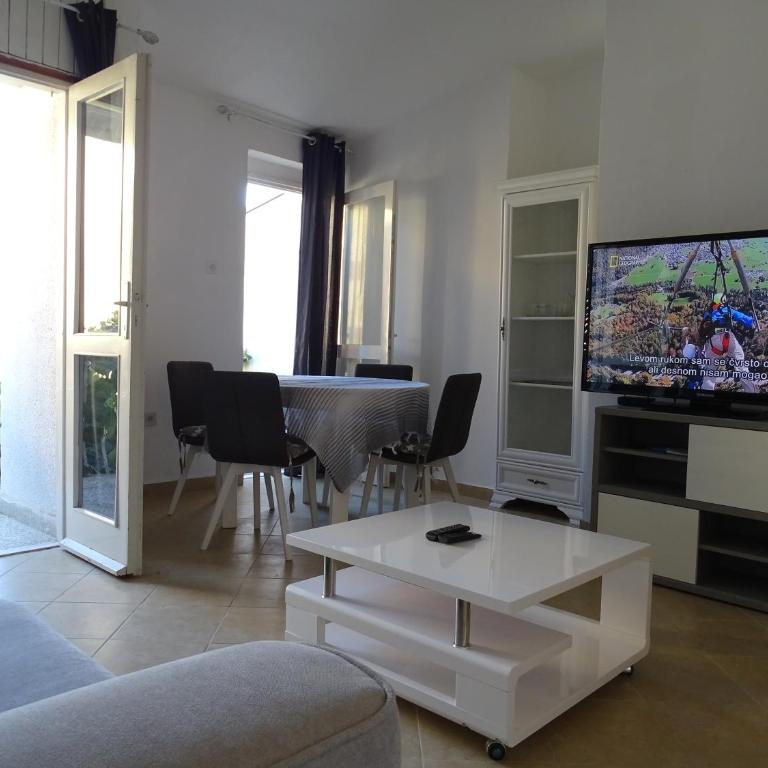 Apartment Hypnos Petrovac - Appartement 1 Chambre - 4