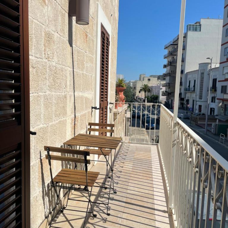 Casa Oberdan - private parking - Appartamento con 2 Camere da Letto - 29