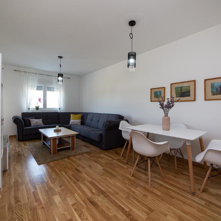 Pinnacle MNE - One-Bedroom Apartment - 19