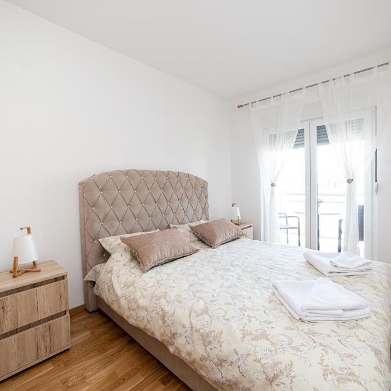 Pinnacle MNE - One-Bedroom Apartment - 21