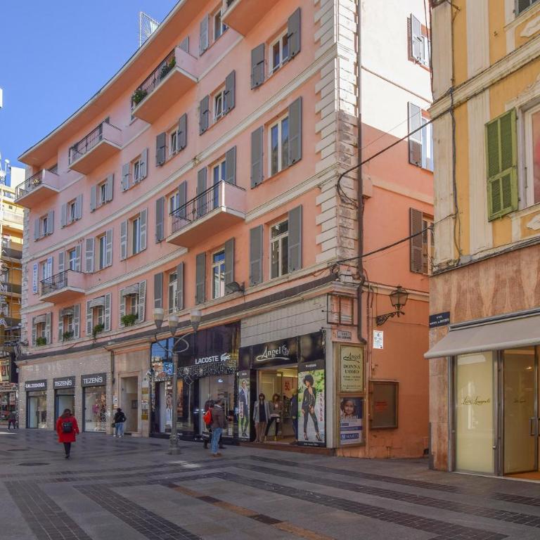 Lovely Apartment In Sanremo With Wifi - Two-Bedroom Apartment - 14