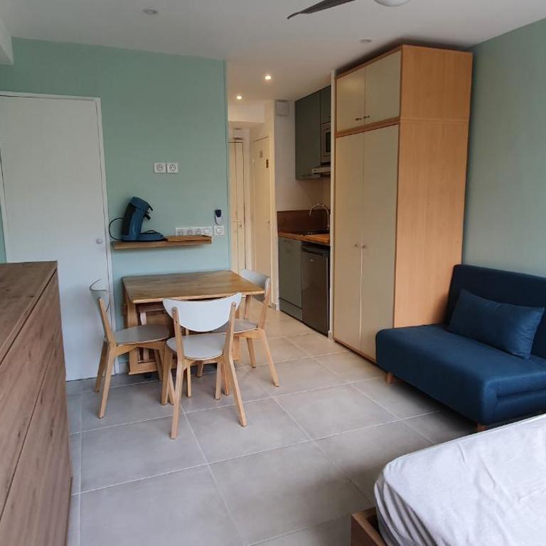 Studio confort, plages proche, wifi, 2 lits - FAME MARINA BAIE DES ANGES - Studio Supérieur - 2