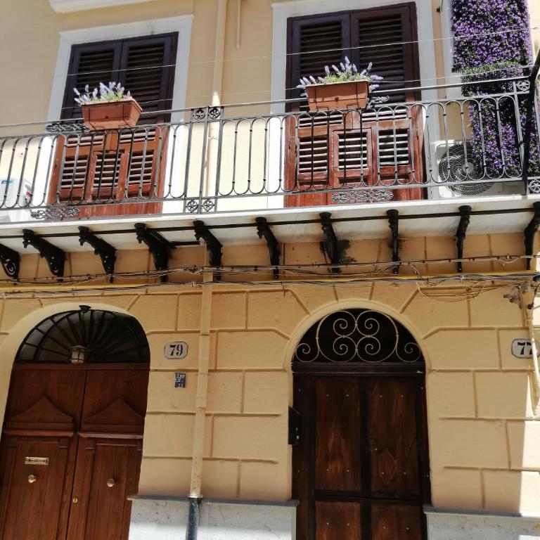 Casa Dadà, romantic house in historic centre - Appartamento con 1 Camera da Letto - 10