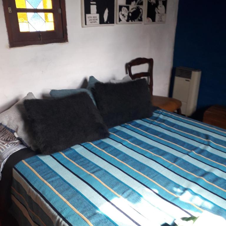 Hospedaje Casa Azul - Habitación Doble con baño privado - 2