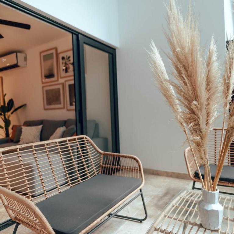 Stylish Luxury Condo in the heart of Playa - Two-Bedroom Apartment - 8