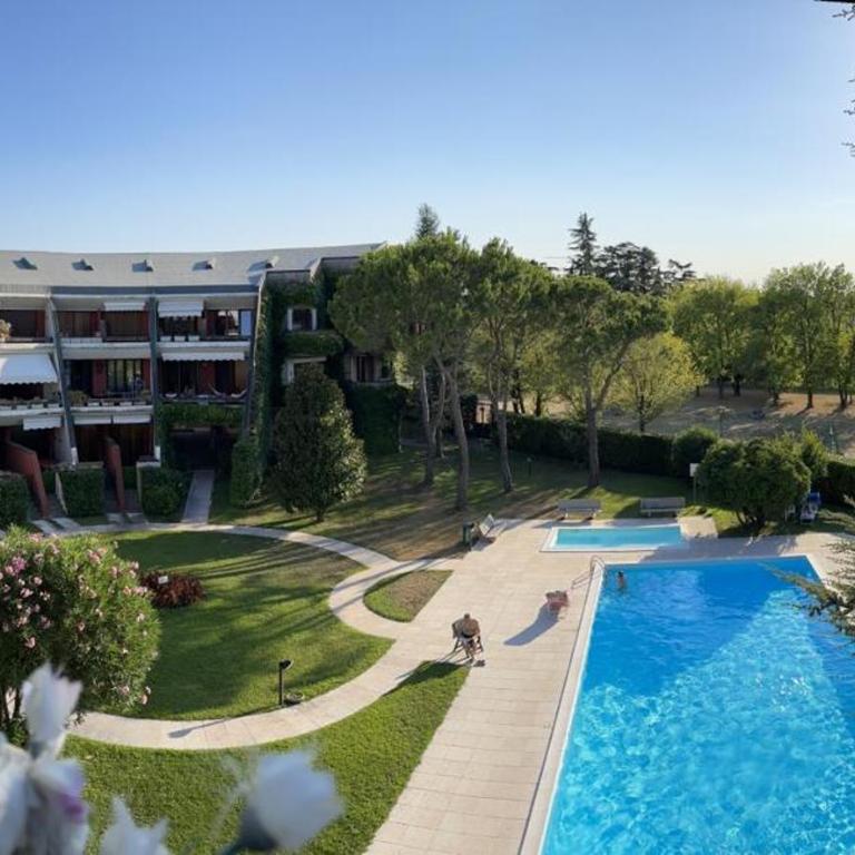 La Finestra sul lago - 100mt lake - wonderful lake view for 6 people, pool, free parking - Appartamento con 3 Camere da Letto - 21