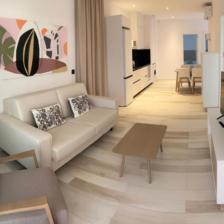 AZAHAR BEACH Red Apartments & Spa - Apartamento de 3 dormitorios con terraza grande - 2