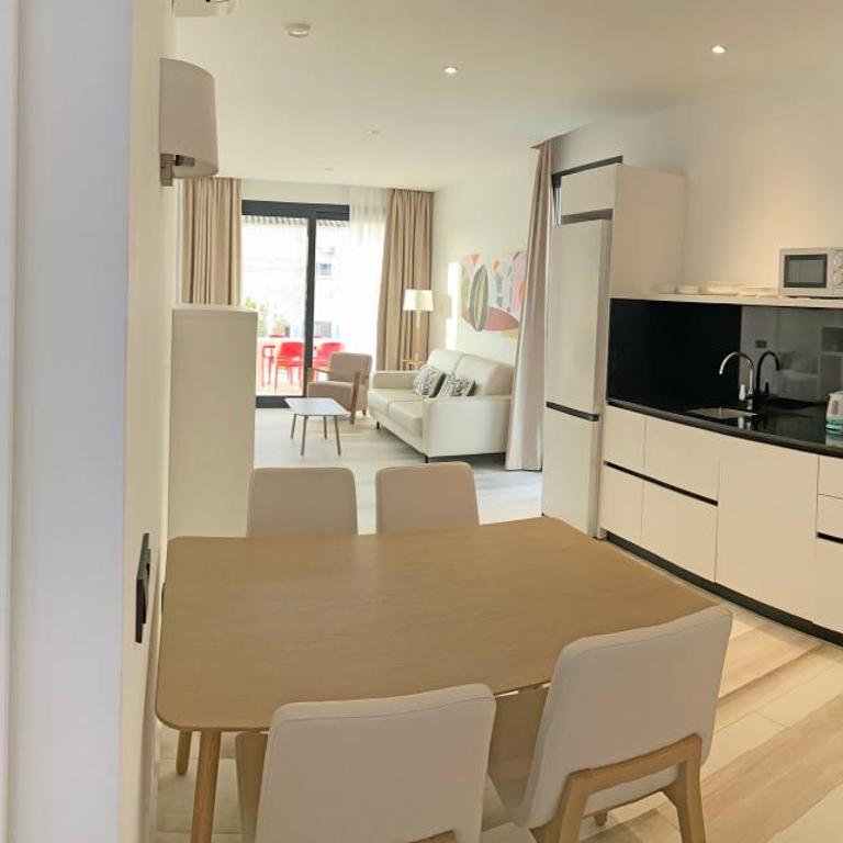 AZAHAR BEACH Red Apartments & Spa - Apartamento de 3 dormitorios con terraza grande - 7