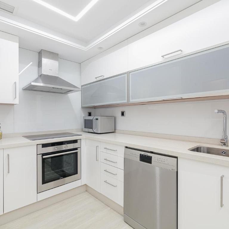 PREMIUM HOME EL CORTE INGLES-parking - Apartamento de 2 dormitorios - 12