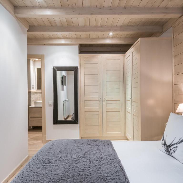 Tubo Nere by Totiaran - Three-Bedroom Apartment - 10