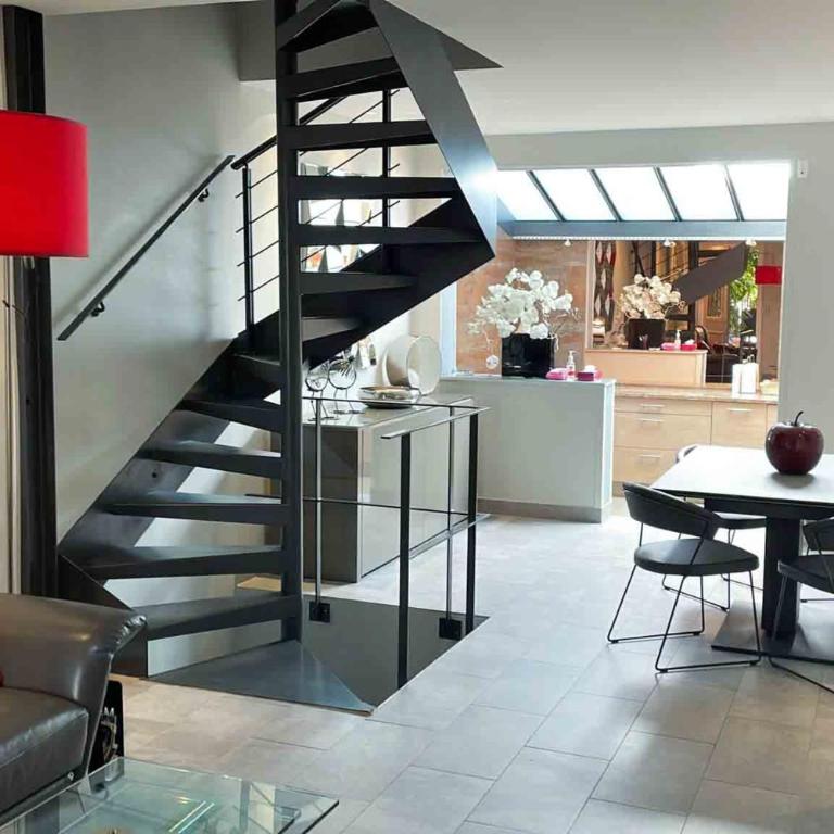 Charming townhouse with garden in the City of Love - Maison de Vacances - 5