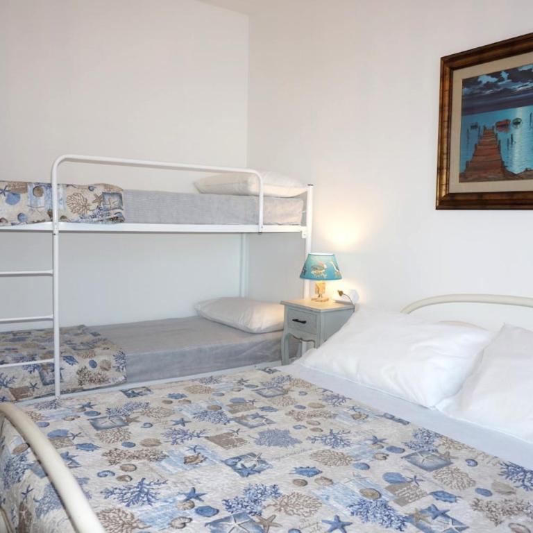 Flat with a partial sea view - Appartamento - 12