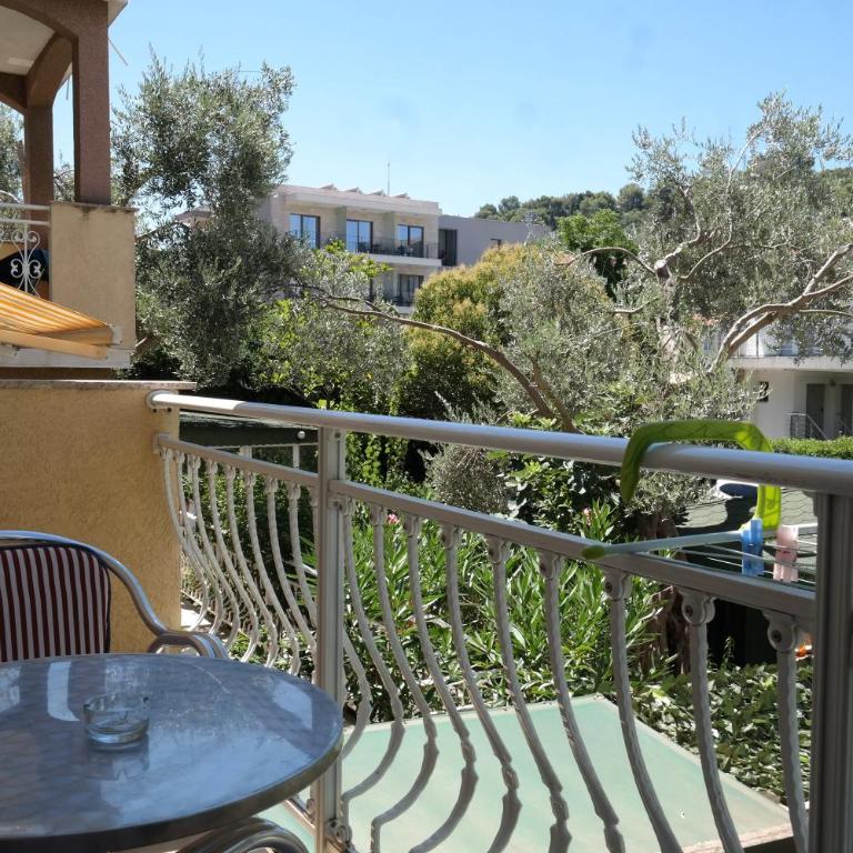 Kuca Radovic - Double Room with Balcony - 25