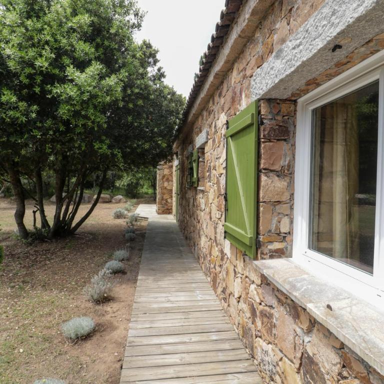 Maison 1 - Three-Bedroom House - 32