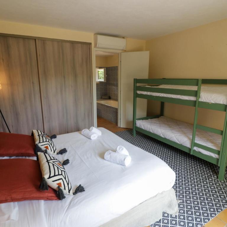 Maison 1 - Three-Bedroom House - 15