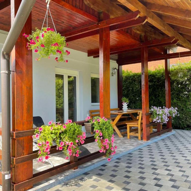 Villa Uma - Two-Bedroom Villa - 18