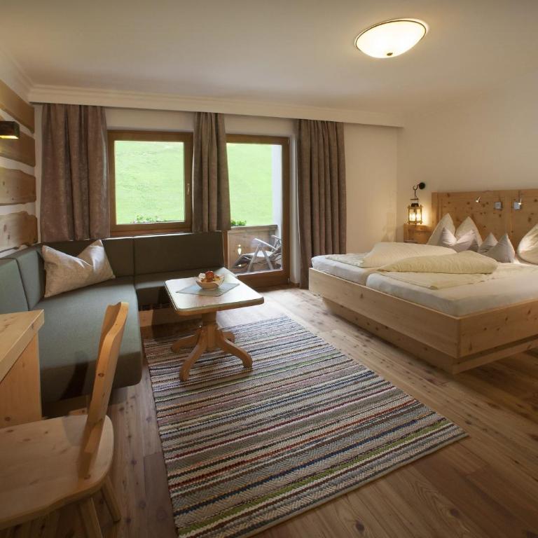 Natur- & Wanderhotel Tuxertal - Bergzimmer - 5