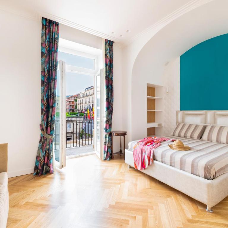 SORRENTO - Posizione unica nella piazza principale - Appartamento con 1 Camera da Letto - 3