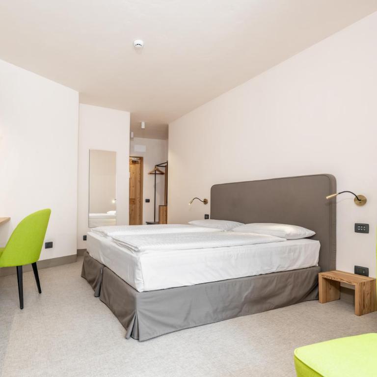 Curt di Clement Eco Mobility Hotel - Standard Double Room - 8