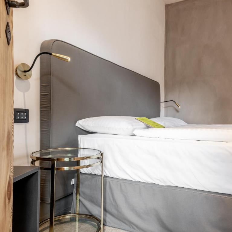 Curt di Clement Eco Mobility Hotel - Standard Double Room - 7