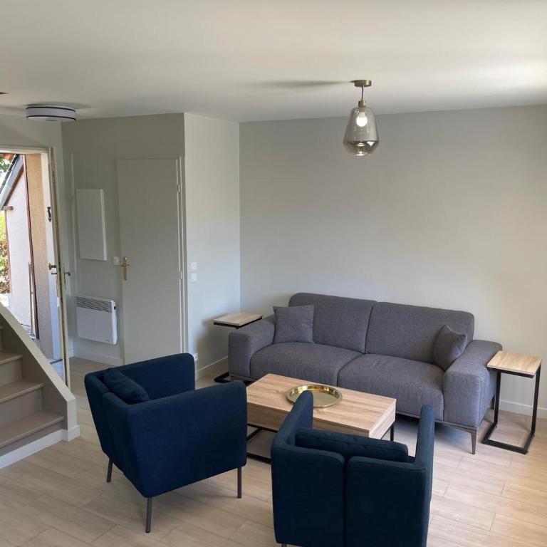 Maison vélo piscine tennis - Two-Bedroom House - 11