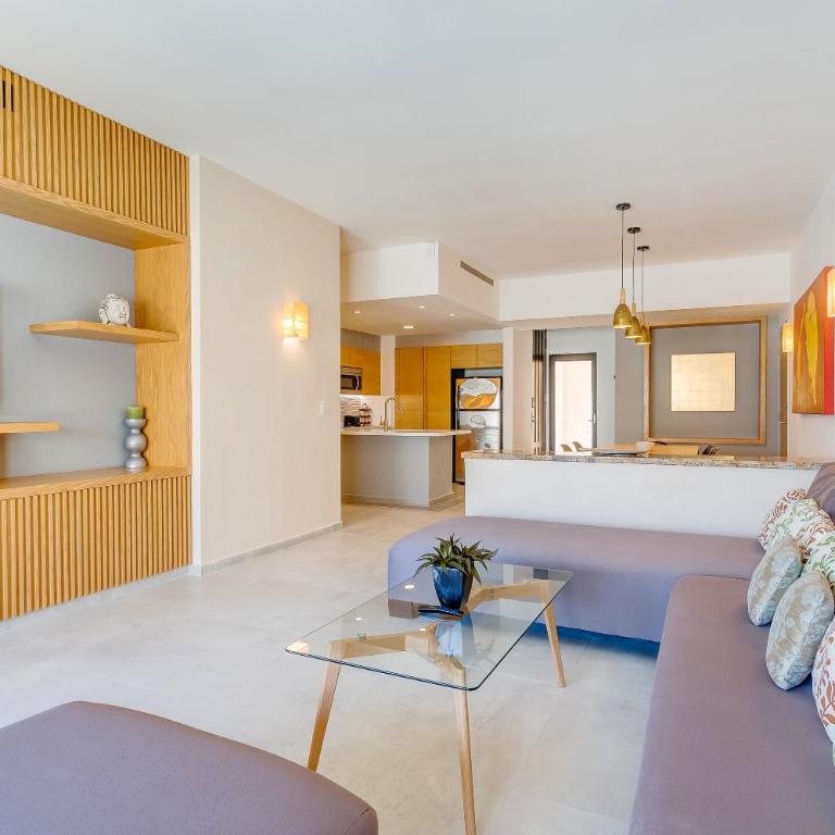 Oceanview Private Rooftop Pool, Steps to Mamitas - Vacation Home - 4