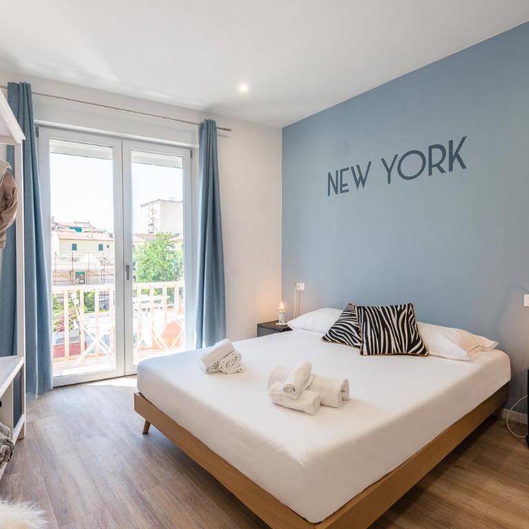 B&B Interno12 - Camera Tripla Deluxe con Vista Mare - 1