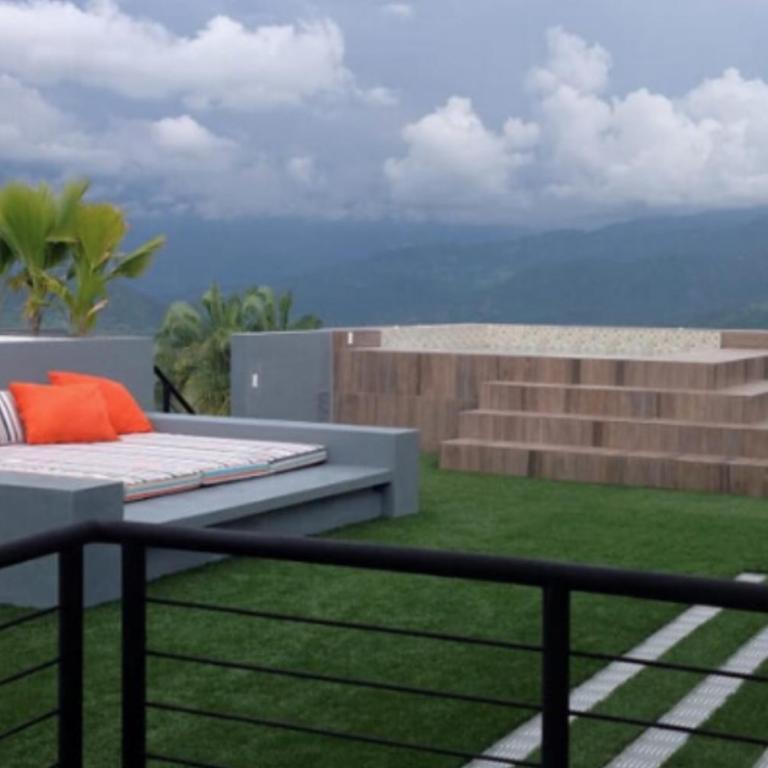 LUXURY VILLA Campestre Piscina Privada Anapoima Colombia - Villa - 4