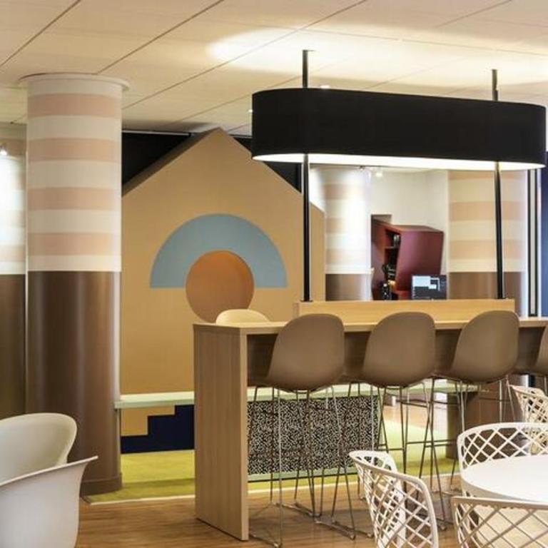 Disneyland Appartements familial avec piscine intérieur chauffé, parking gratuit A 5 minutes des parcs - Apartment mit 1 Schlafzimmer - 26