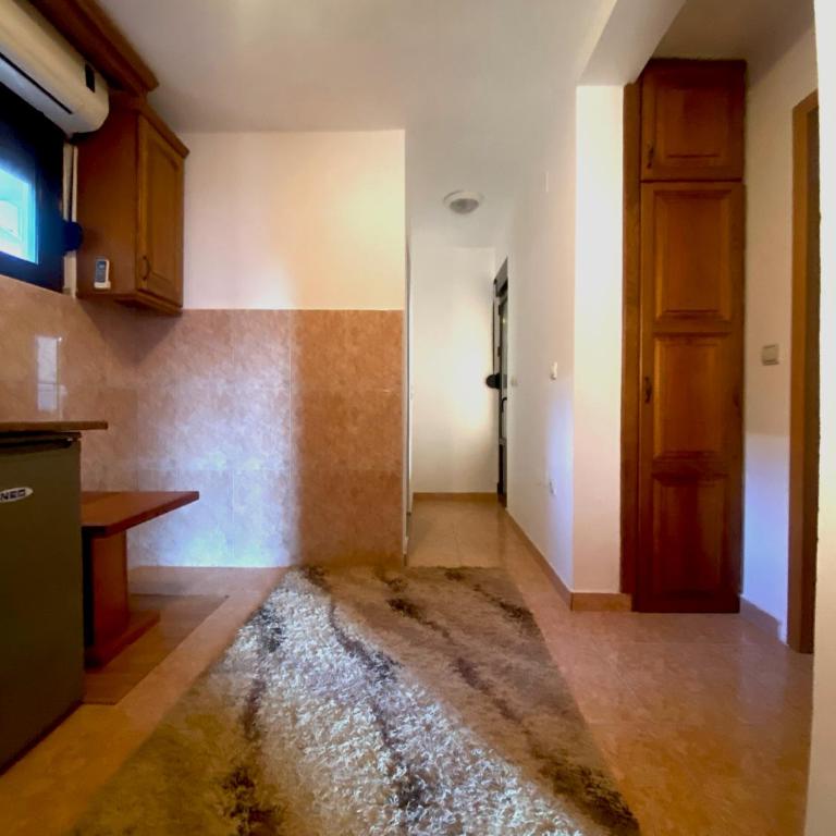 Hotel Kleopatra - Standardni Apartman - 5