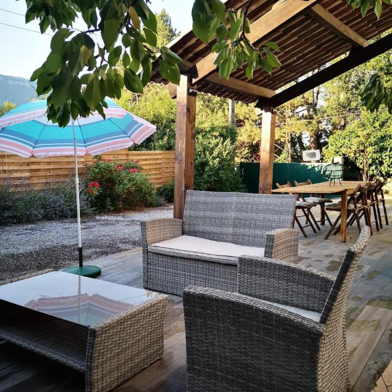Maison 3 étoiles avec jardin pour familles, sportifs, curistes... - Maison 4 Chambres - 2