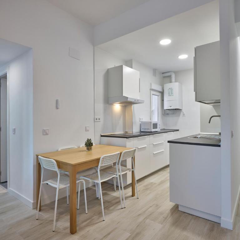 NEW Apto 3 DORMITORIOS 15 min a Sol en metro - Three-Bedroom Apartment - 3