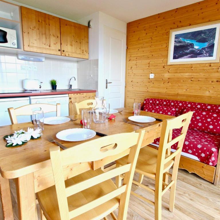Appartement cosy avec terrasse exposée Sud, animaux acceptés - FR-1-549-94 - Appartement - 1