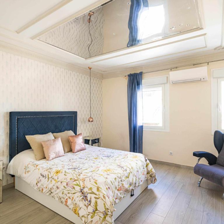 Cuidadosamente decorado apartamento junto al metro - Apartamento de 1 dormitorio - 1