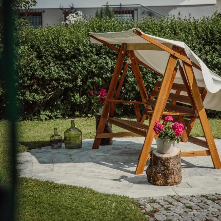 Lerchs Landhotel - Appartement im Farmhouse - 10