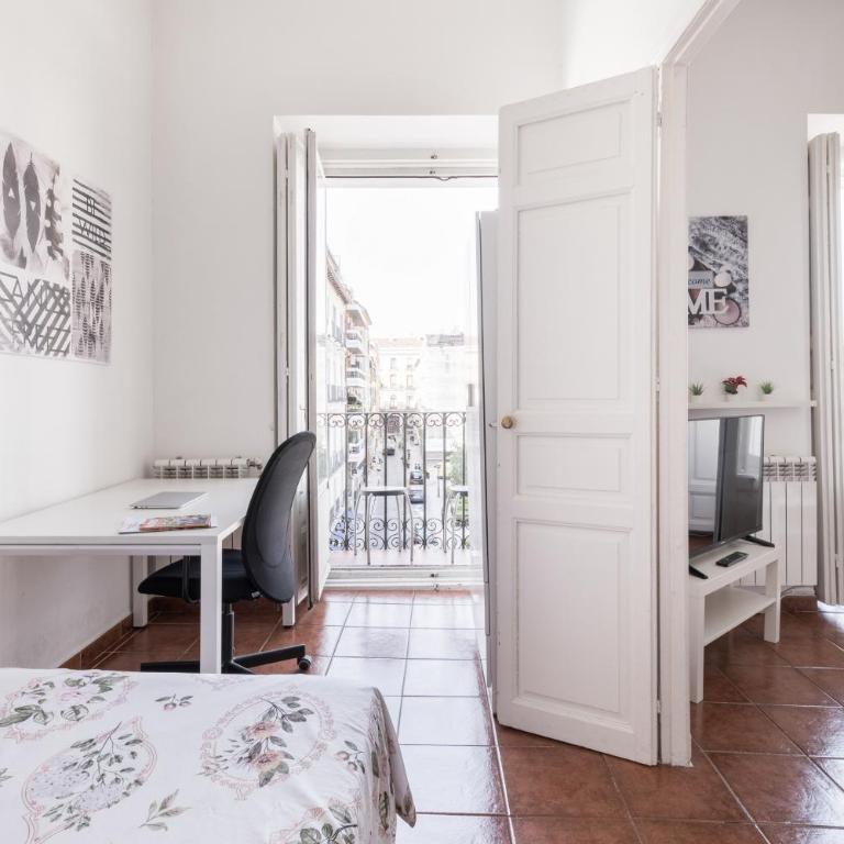 Comfy 4 rooms apt in the heart of Chueca (Madrid center) - Apartment - 17