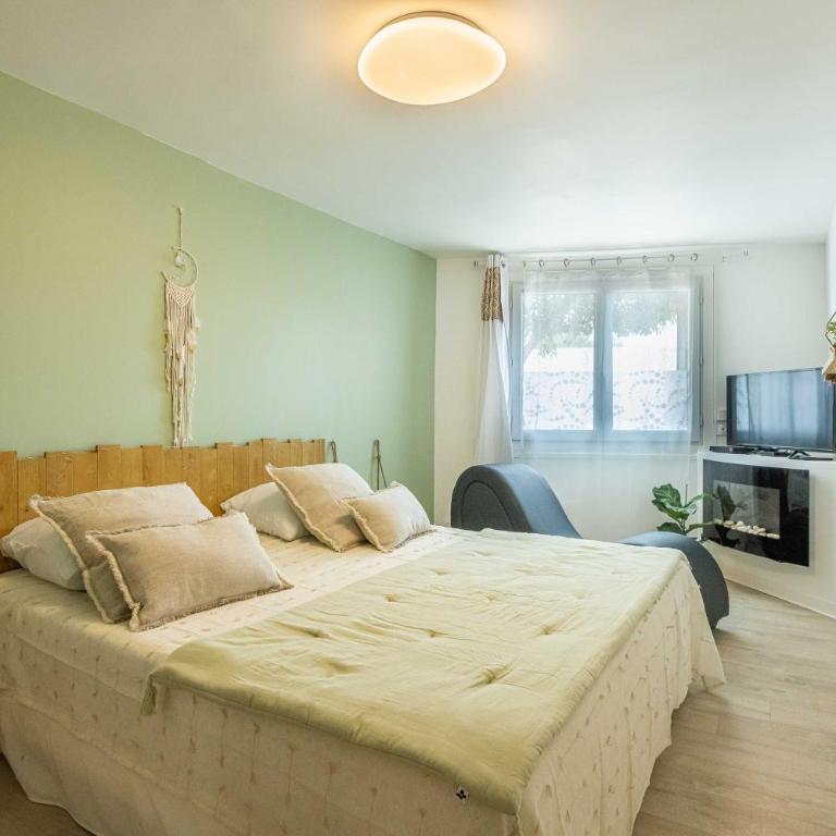 Le Lovely Narbonnais - Balneo & Sauna - One-Bedroom Apartment - 9