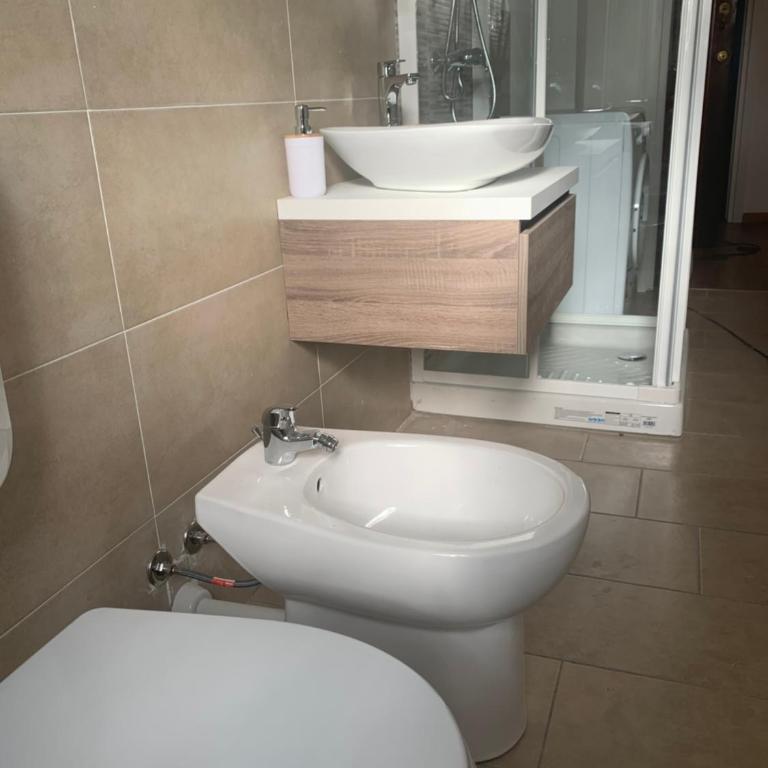 Iris 128: il terrazzino sul giardino - Apartment - Ground Floor - 8