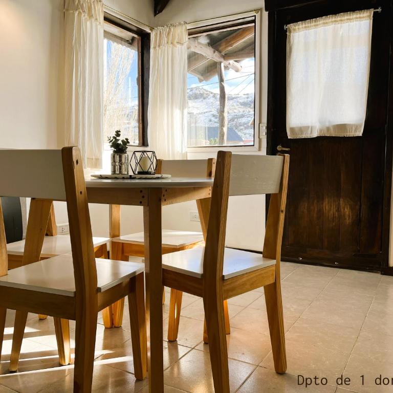 Nikeu Aparts - One-Bedroom Apartment - 4