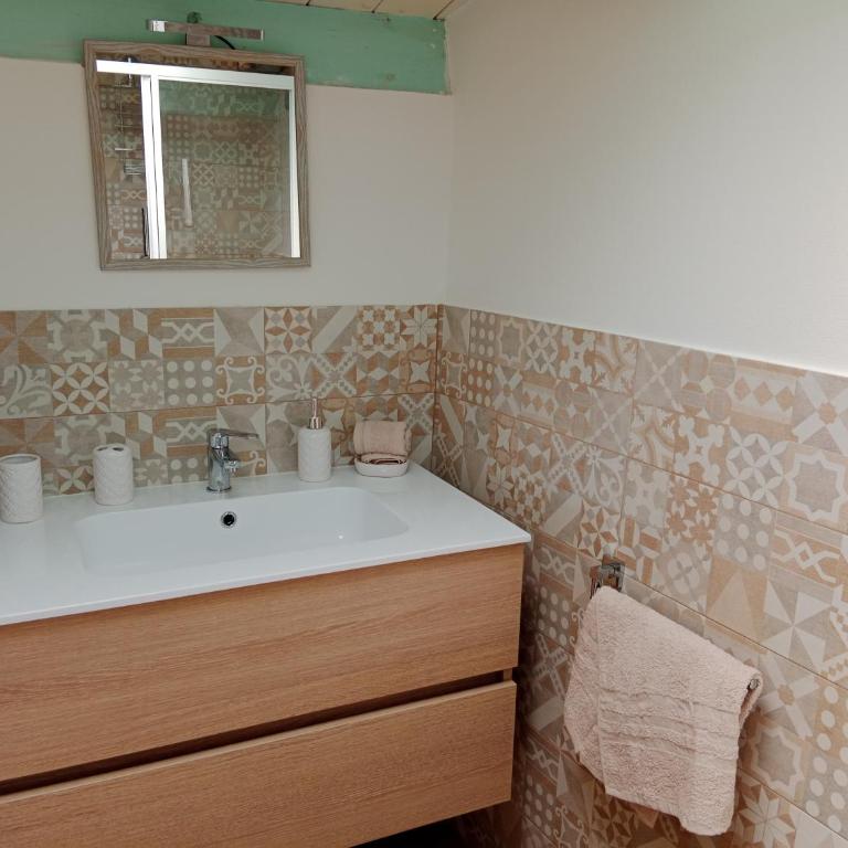 Casa Regina - Appartamento con 2 Camere da Letto - 30