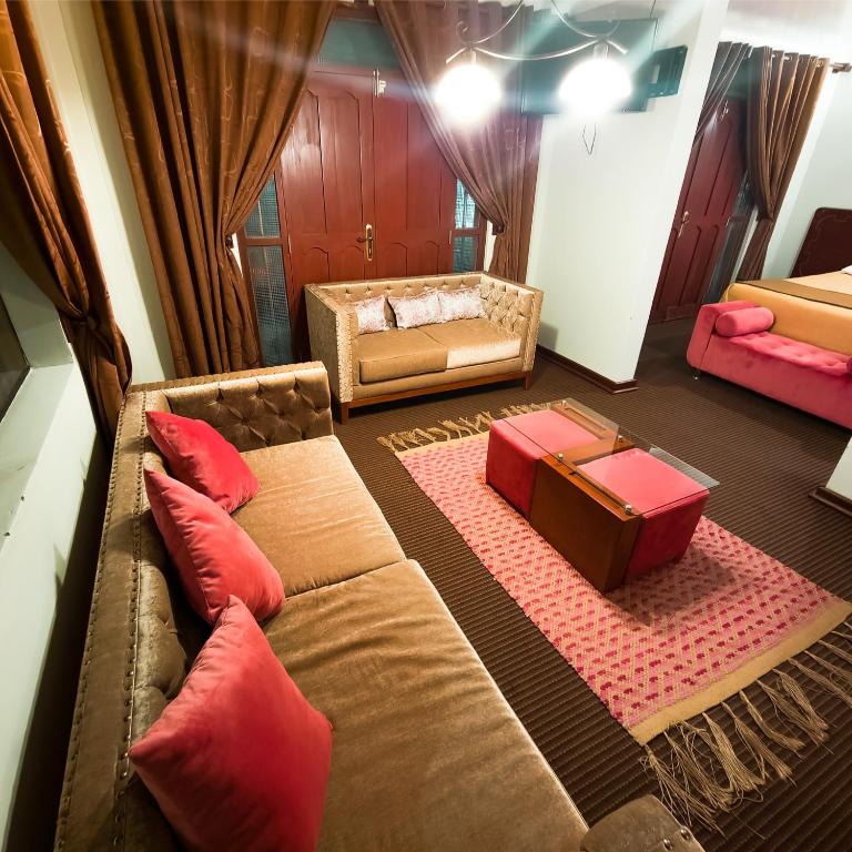 Qasana Hotel Plaza Calca - Deluxe Suite - 1