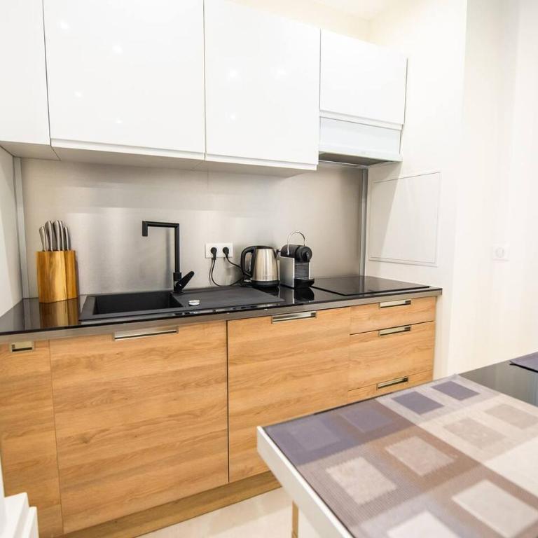 Новая 3-комнатная квартира на 2й линии от моря. - Apartment mit 2 Schlafzimmern - 3