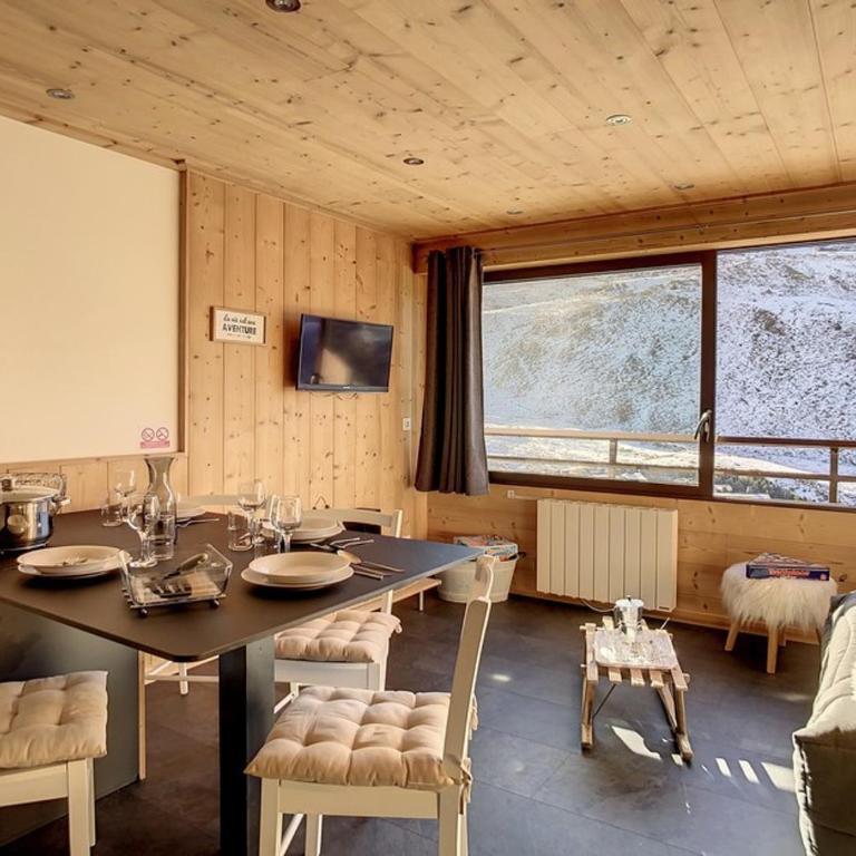 Appartement lumineux 4 pers, skis aux pieds, style Loft Alpin - FR-1-344-794 - Apartment - 2