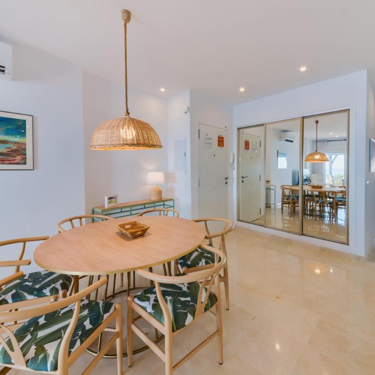 Holidays2Fuengirola Duplex 1st line sea, terrace - Apartamento de 3 dormitorios - 8