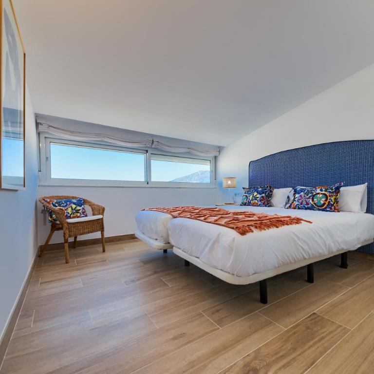 Holidays2Fuengirola Duplex 1st line sea, terrace - Apartamento de 3 dormitorios - 25