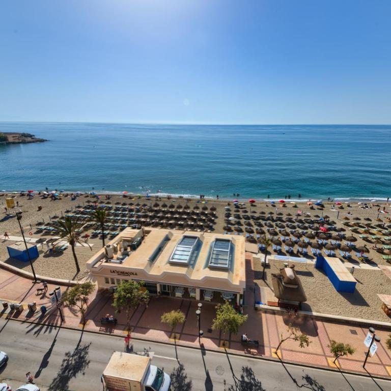 Holidays2Fuengirola Duplex 1st line sea, terrace - Apartamento de 3 dormitorios - 13