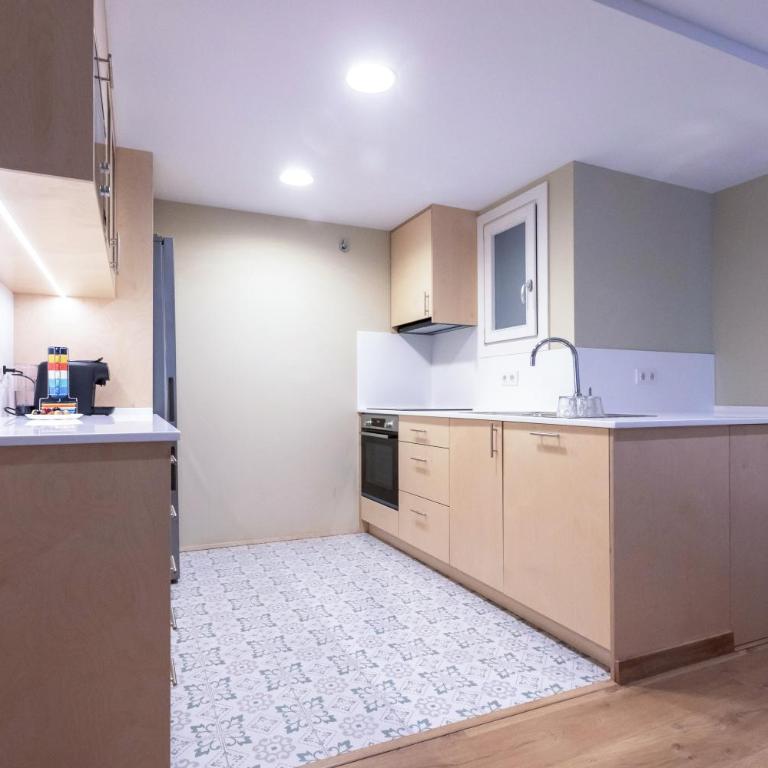 HERITAGE APARTMENTS CERDANYA al carrer Major i parking - Apartment mit Terrasse - 12