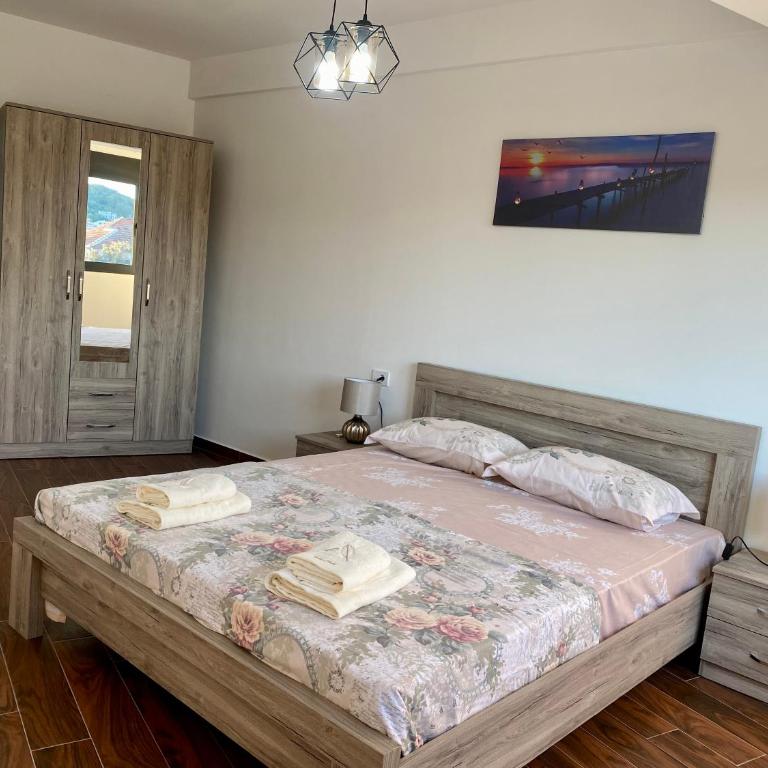 Capitol Apartments - Two-Bedroom Apartment - 11