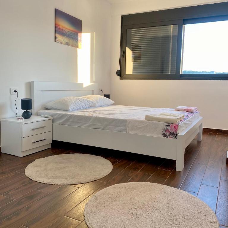 Capitol Apartments - Two-Bedroom Apartment - 15